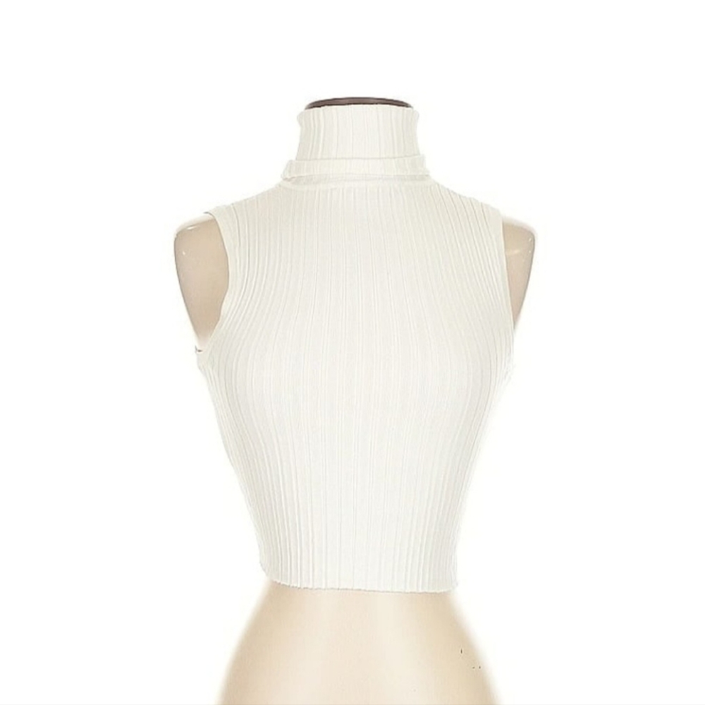 Zara Sleeveless White Ribbed Turtleneck Top
